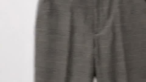 Glitch uslubidagi moda montaji